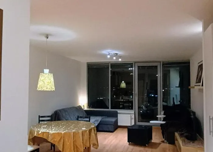 Apartment Skyline View - 15th Floor Bliss *