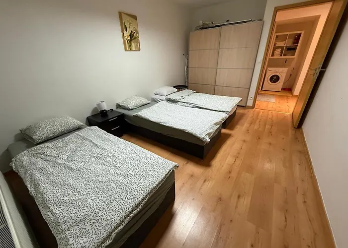 Lägenhet Skyline View - 15th Floor Bliss *