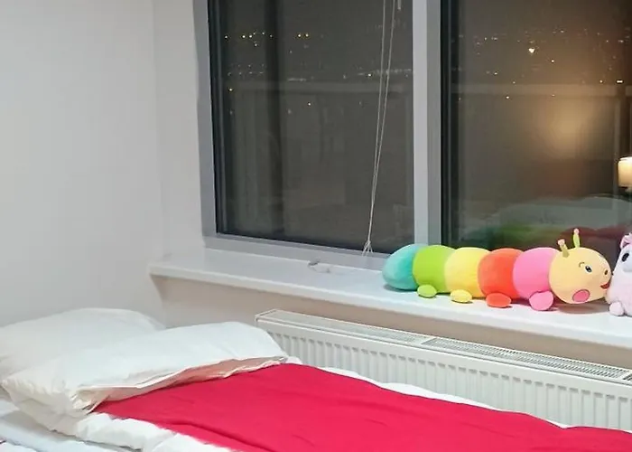 Skyline View - 15th Floor Bliss Apartament *